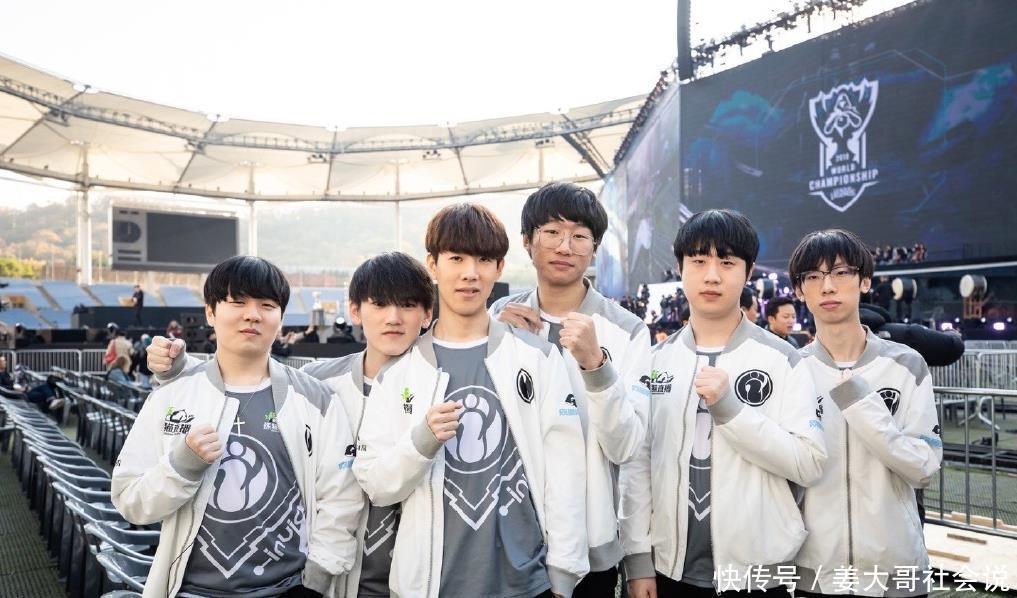 界级前锋的 界级前锋的